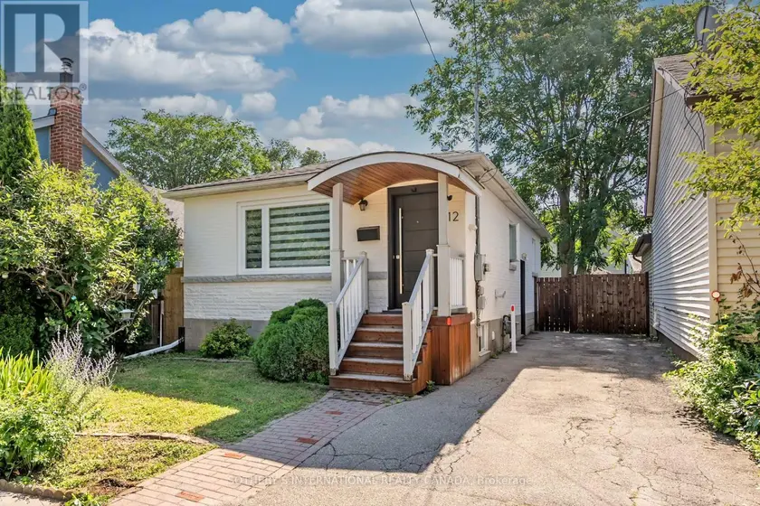 Detached at 12 PEEL STREET S, Hamilton