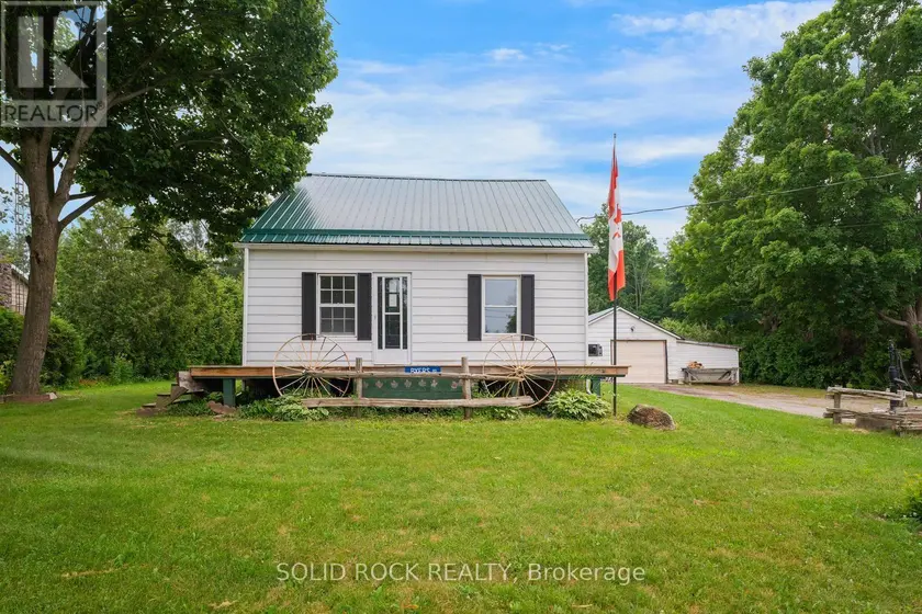 Detached at 8699 DALE ROAD, Hamilton Township