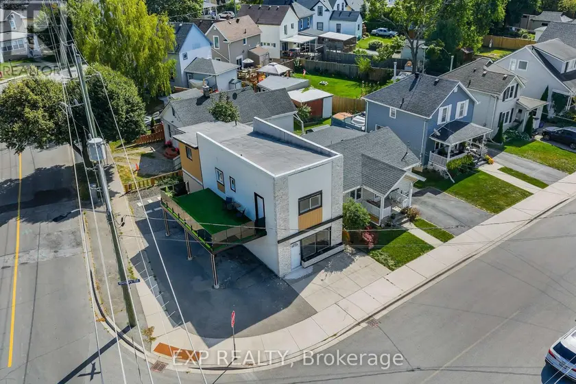 Multiplex at 60 MARGERY ROAD, Welland