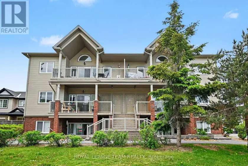 Apartment at K - 251 CRESTWAY DRIVE, Ottawa