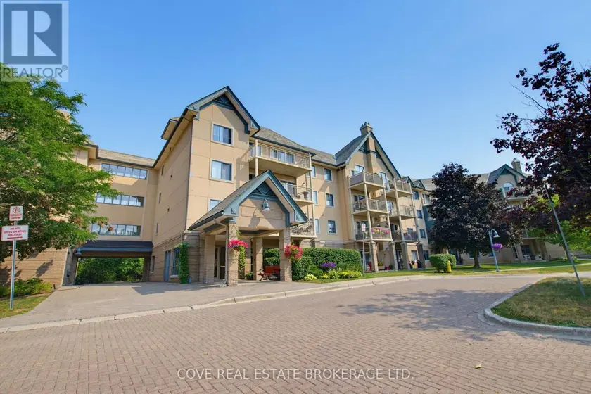 Apartment at 203 - 511 GAINSBOROUGH ROAD, London North
