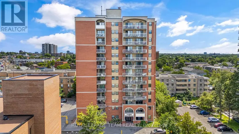 Apartment at 301 - 1180 OHIO STREET, Ottawa
