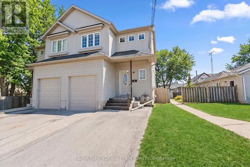 Semi-Detached/Link at 2 TOWNLINE ROAD E, Thorold