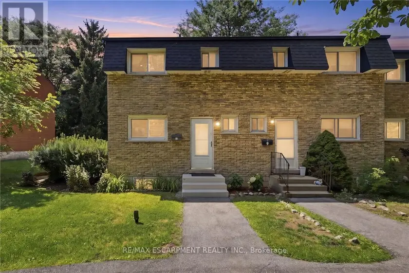 Townhouse at 16 - 1420 GARTH STREET, Hamilton