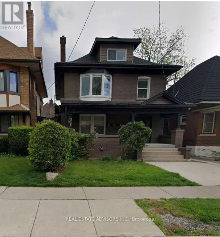 Multiplex at 5 MAPLEWOOD AVENUE, Hamilton
