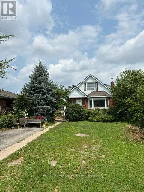 Detached at 2 - 1031 FENNELL AVENUE E, Hamilton