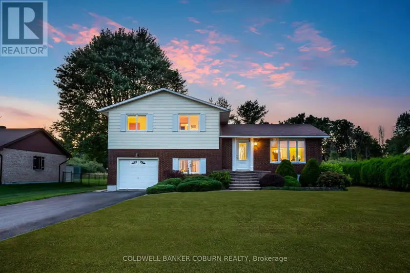 Detached at 12169 LAKESHORE DRIVE, South Dundas