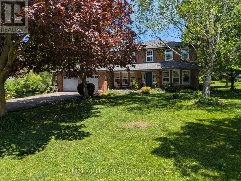 Detached at 11 LYNDA AVENUE, Mono