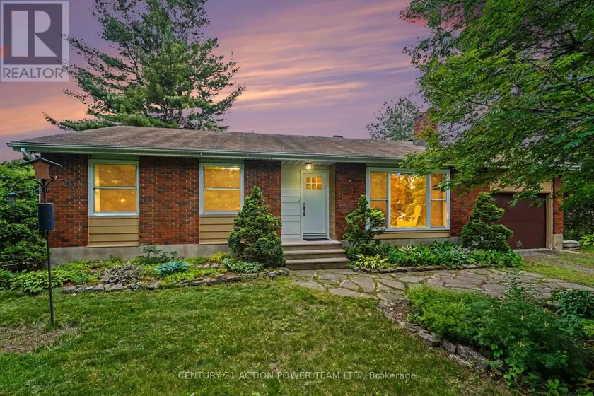 Detached at 931 KEVIN CRESCENT, Ottawa