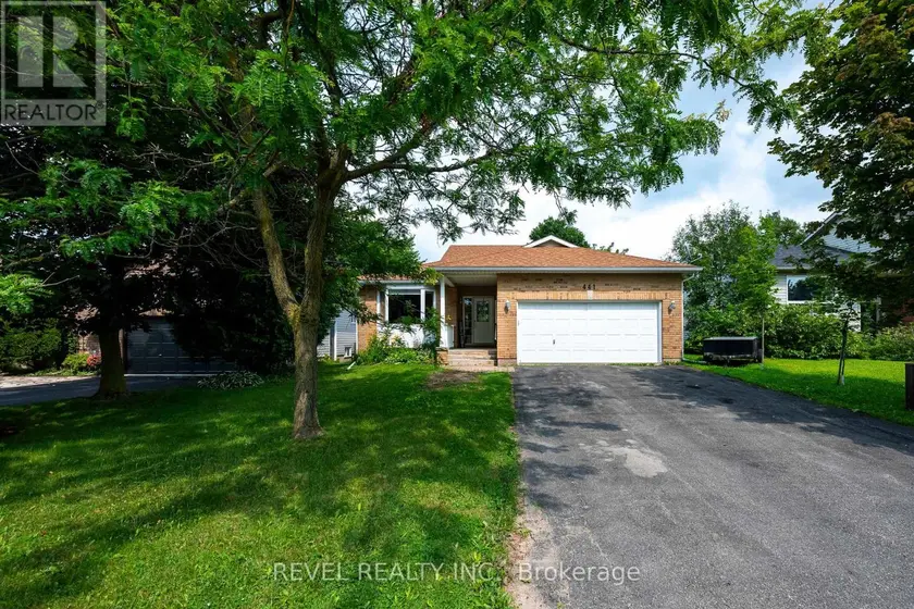 Detached at 441 GREENWOOD STREET, Shelburne