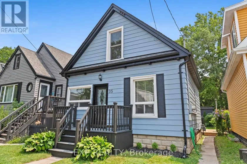 Detached at 35 EAST 27TH STREET, Hamilton