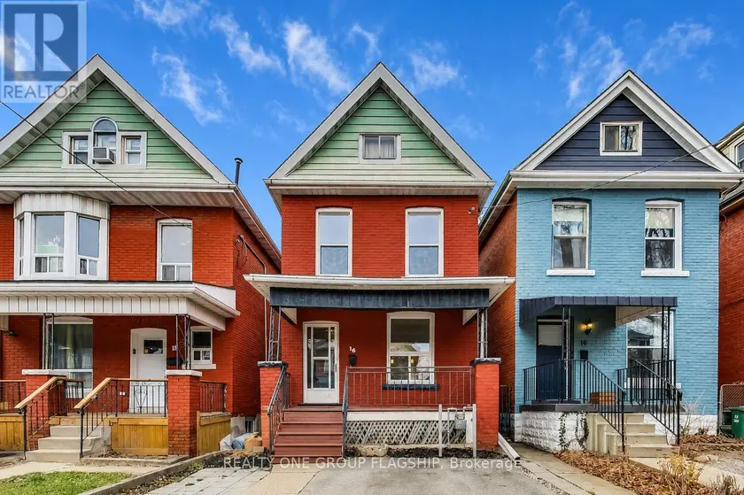 Detached at 16 HUNTLEY STREET, Hamilton