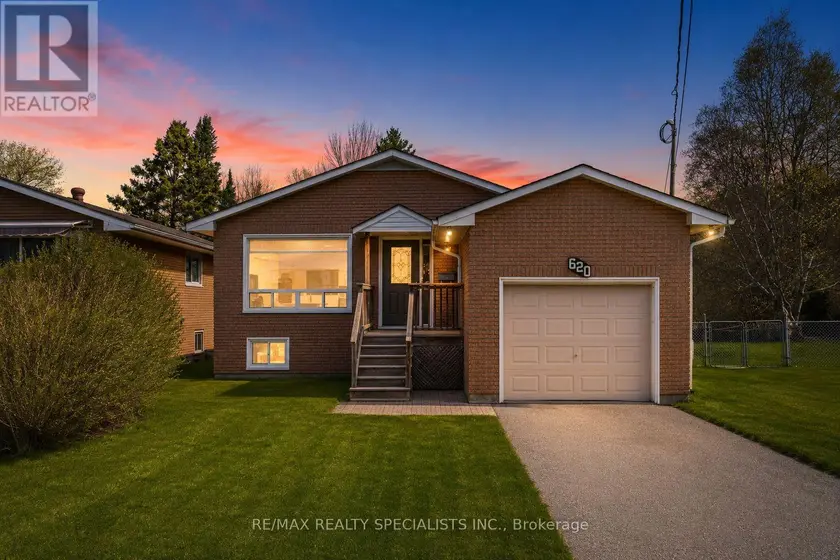 Semi-Detached/Link at 620 17TH STREET W, Owen Sound