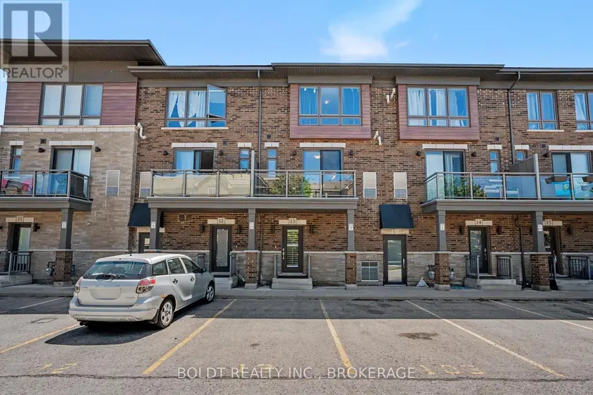 Townhouse at 13 - 510 NORTH SERVICE ROAD, Grimsby