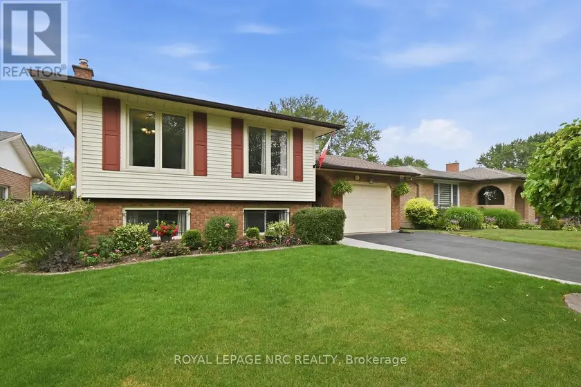 Detached at 11 JENNIFER COURT, Welland
