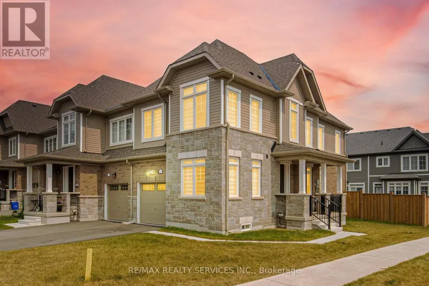 Townhouse at 10 CONBOY DRIVE, Erin