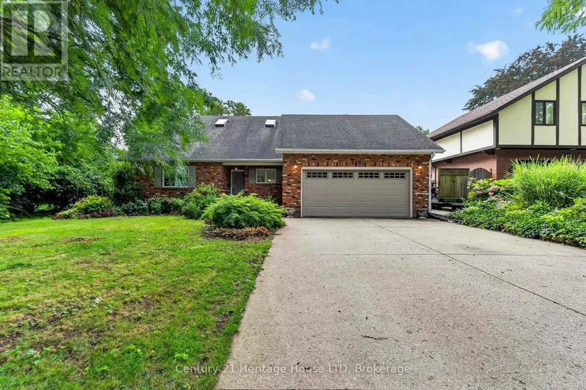 Detached at 6254 GORE STREET, Niagara Falls