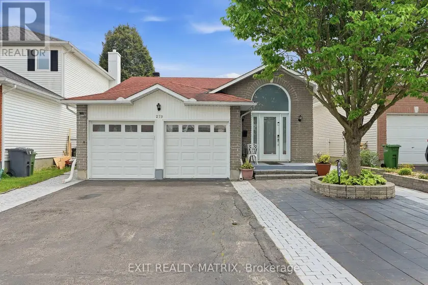 Detached at 279 STIVER STREET, Russell