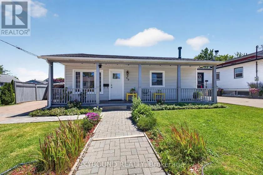 Detached at 49 POWERVIEW AVENUE, St. Catharines