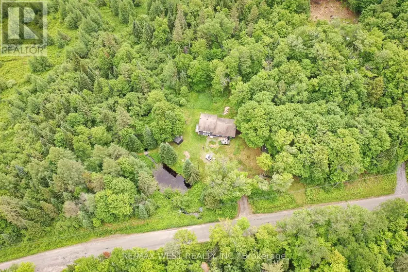 Detached at 365 CLEARWATER LAKE ROAD, Huntsville