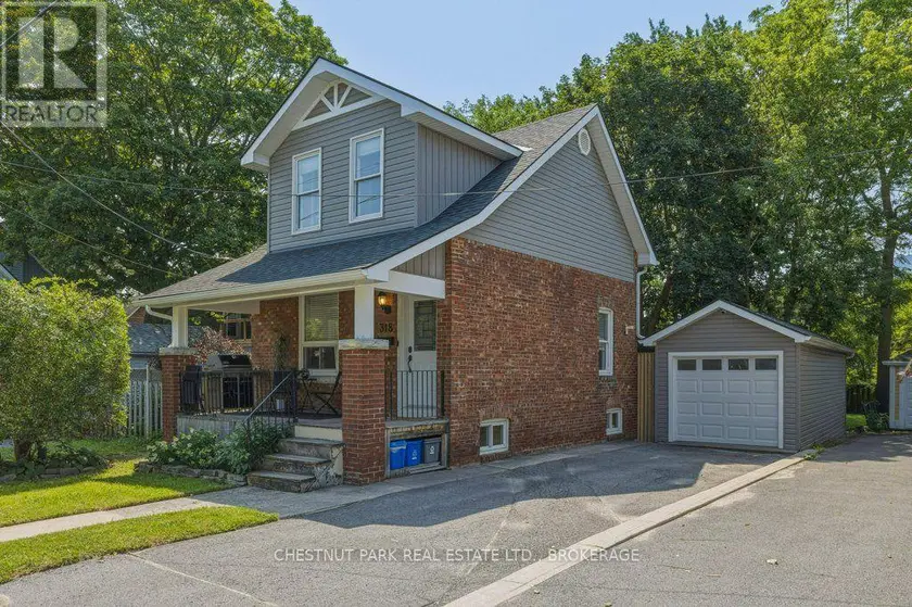 Detached at 318 YORK STREET, Kingston