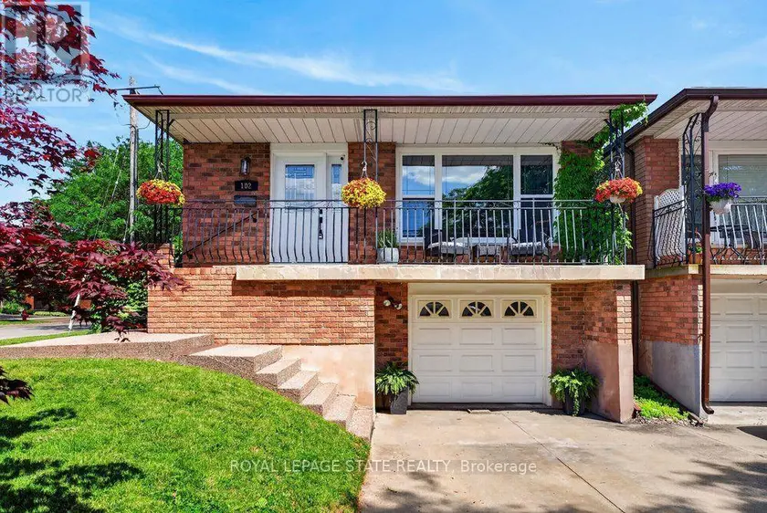 Semi-Detached/Link at 102 BIRCHLAWN DRIVE, Hamilton