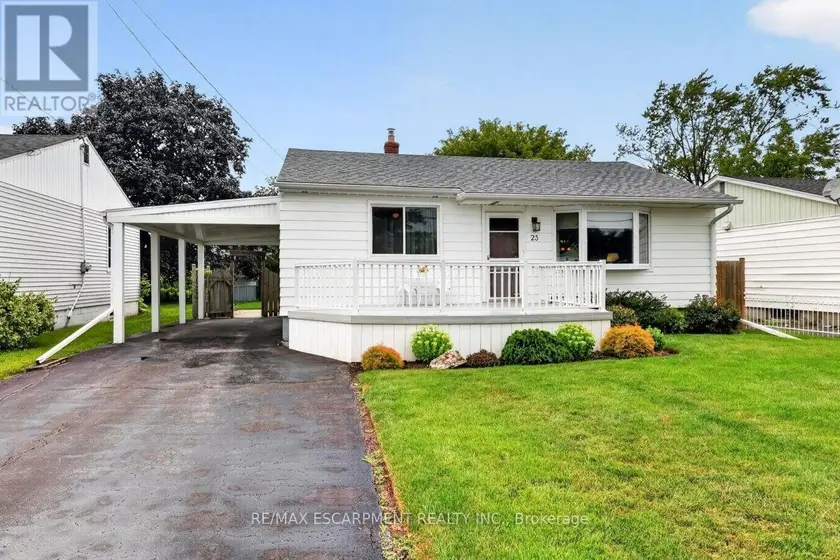 Detached at 23 LAKEVIEW AVENUE, Grimsby