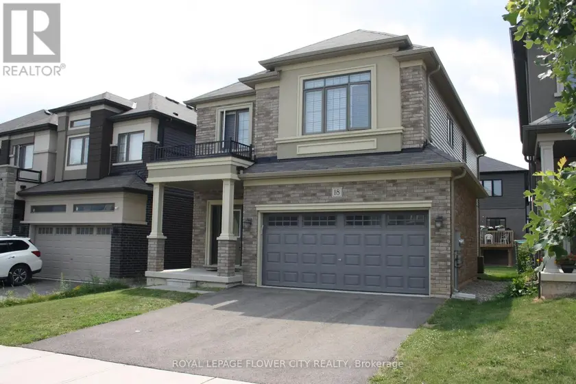 Detached at 18 JENNER DRIVE, Brant