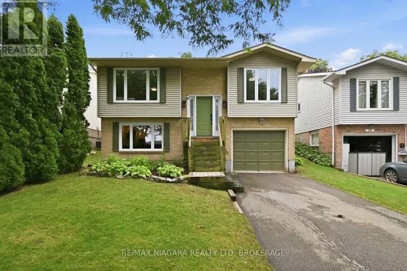 Detached at 36 HEMLOCK STREET, St. Catharines