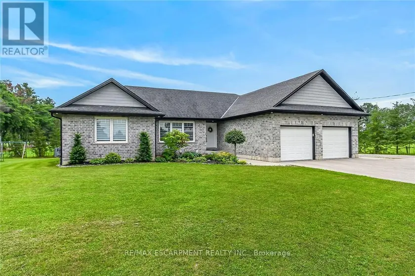 Detached at 7 - 1874 WINDHAM ROAD, Norfolk