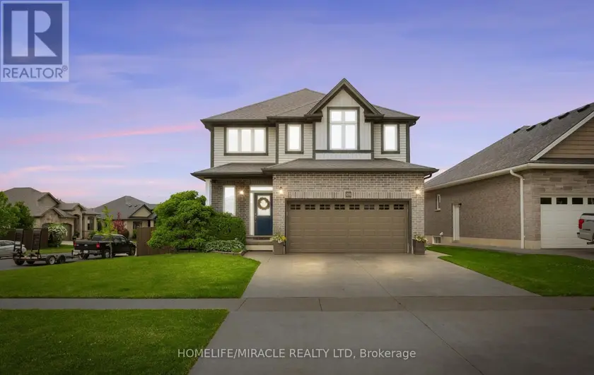 Detached at 498 FAIRWAY ROAD, Woodstock