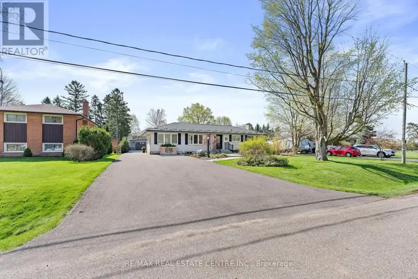 Detached at 42 RIDGEWAY AVENUE, Guelph