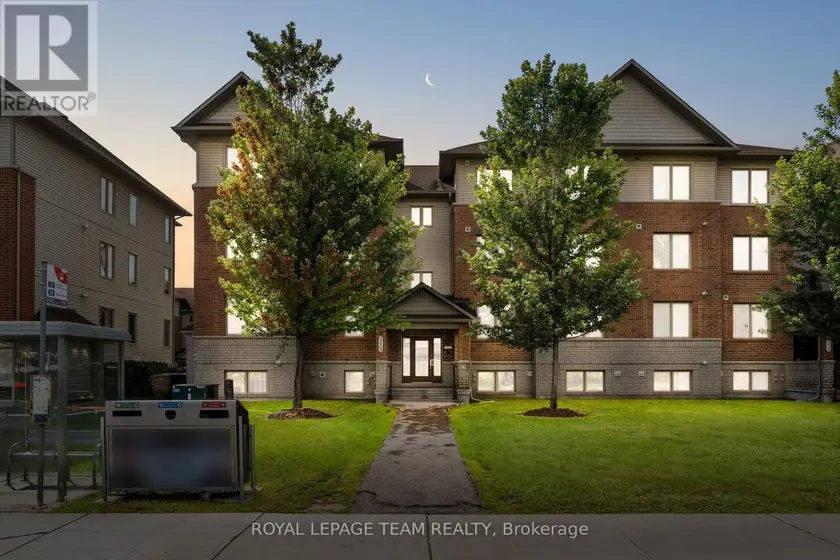 Apartment at 2 - 313 CRESTHAVEN DRIVE, Ottawa