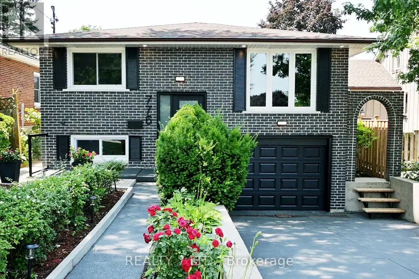 Detached at 776 GARTH STREET, Hamilton