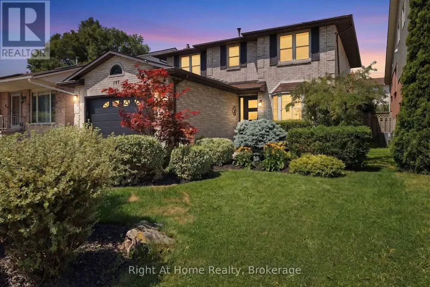 Detached at 197 PARKWOOD CRESCENT, Hamilton