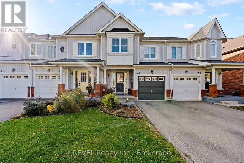 Townhouse at 25 COLONEL LYALL STREET, St. Catharines