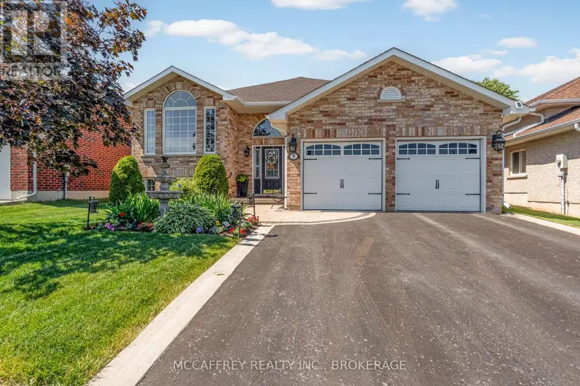 Detached at 9 HARTWOOD CRESCENT, Greater Napanee