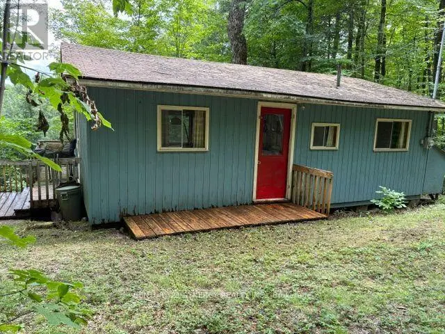 Detached at 1362 MOSQUE LAKE LANE, Frontenac
