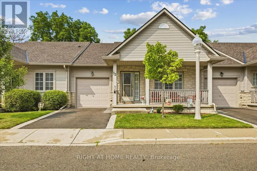 Townhouse at 13 - 34 SOUTHBROOK DRIVE, Hamilton