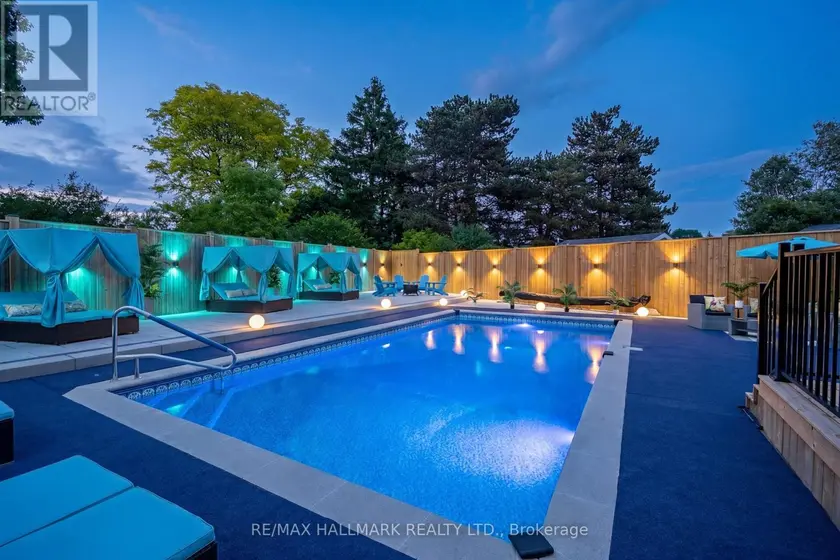 Detached at 119 CHARLOTTE PLACE, Kitchener