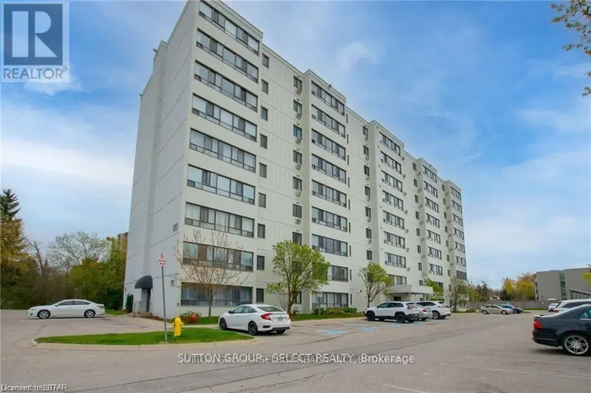 Apartment at 204 - 135 BASELINE ROAD, London