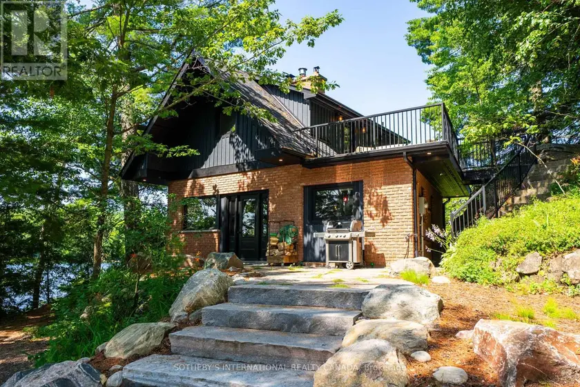 Detached at 1023 MCCABE ROAD, Lake of Bays