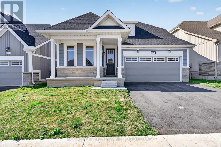 Detached at 19 OAKMONT DRIVE, Loyalist