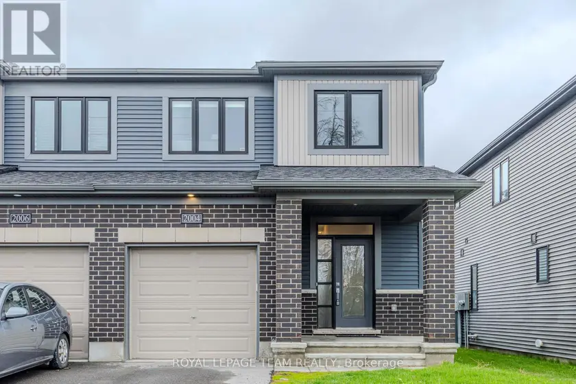 Townhouse at 2004 CALTRA CRESCENT, Ottawa