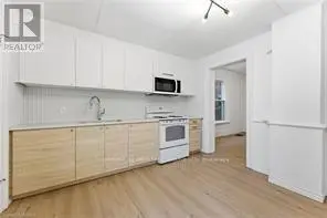Detached at 1 - 176 DARLING STREET, Brantford