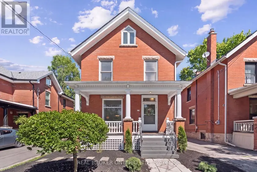 Detached at 25 SUFFOLK STREET W, Guelph
