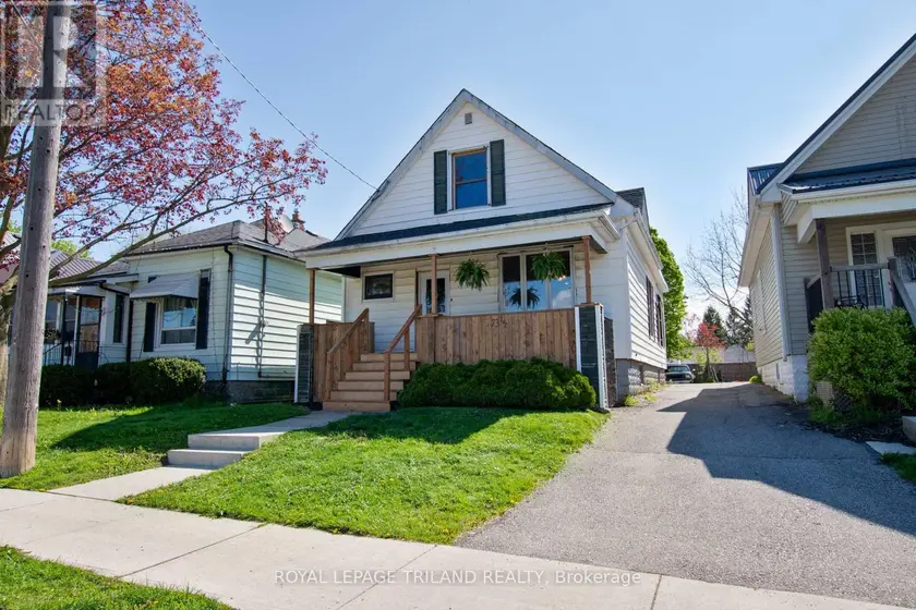 Detached at 73.5 HUGHES STREET, St. Thomas
