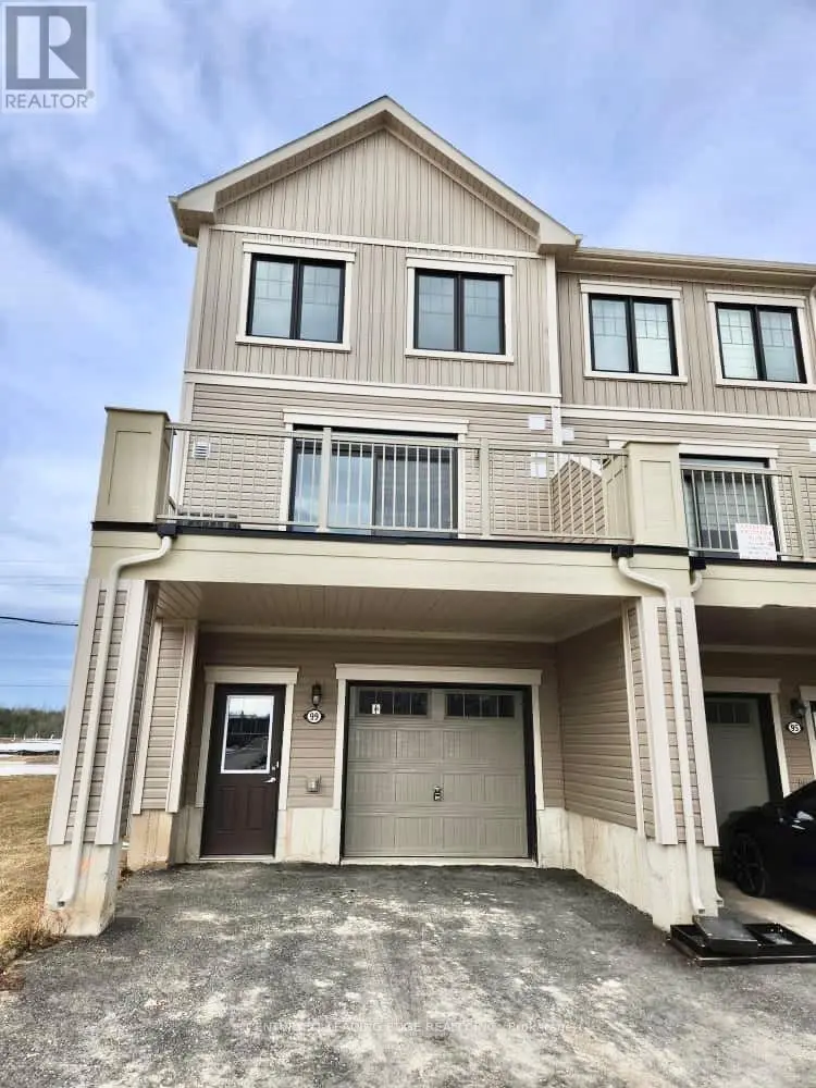 Townhouse at 99 MELODY LANE, Thorold