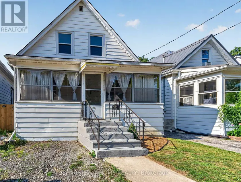 Detached at 72 MAPLE STREET, St. Thomas