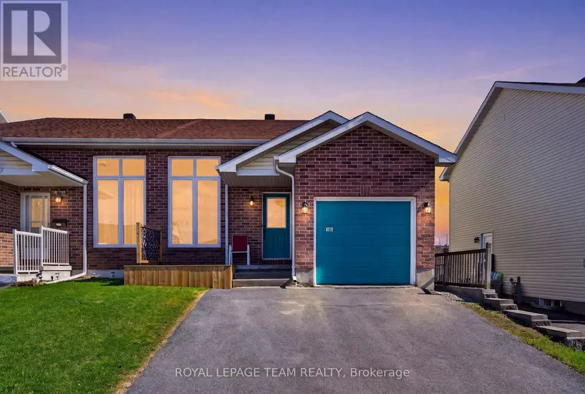 Semi-Detached/Link at 106 HEMLOCK CRESCENT, Cornwall